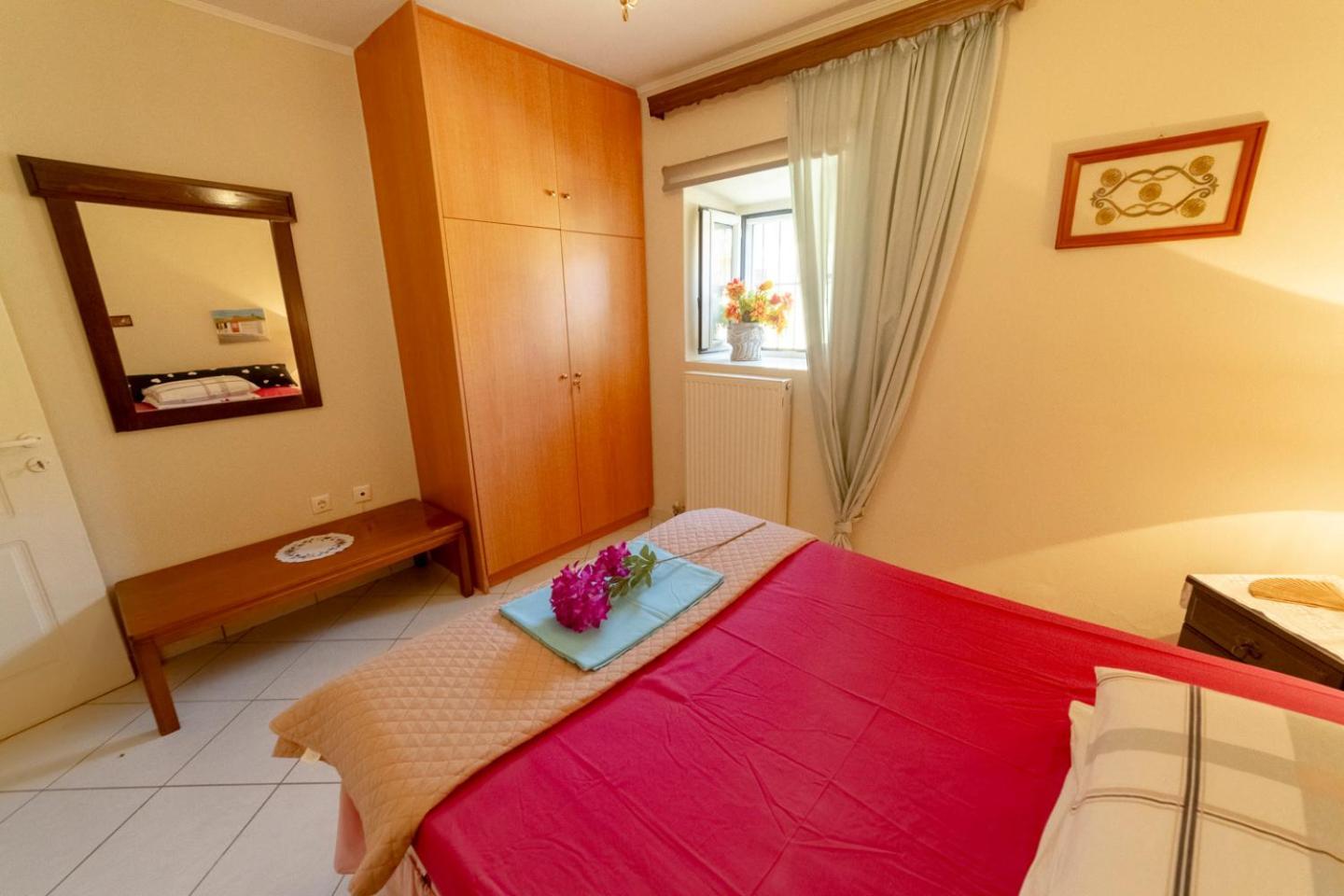 Krasa 2Bedroom Apartment Ágios Matthaíos 외부 사진